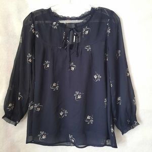 NWT Abercrombie & Fitch Navy Floral Sheer Blouse with Camisole Size XS